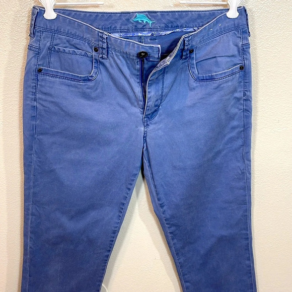 Tommy Bahama Straight Leg Chinos in blue size 33/32 - Picture 6 of 8